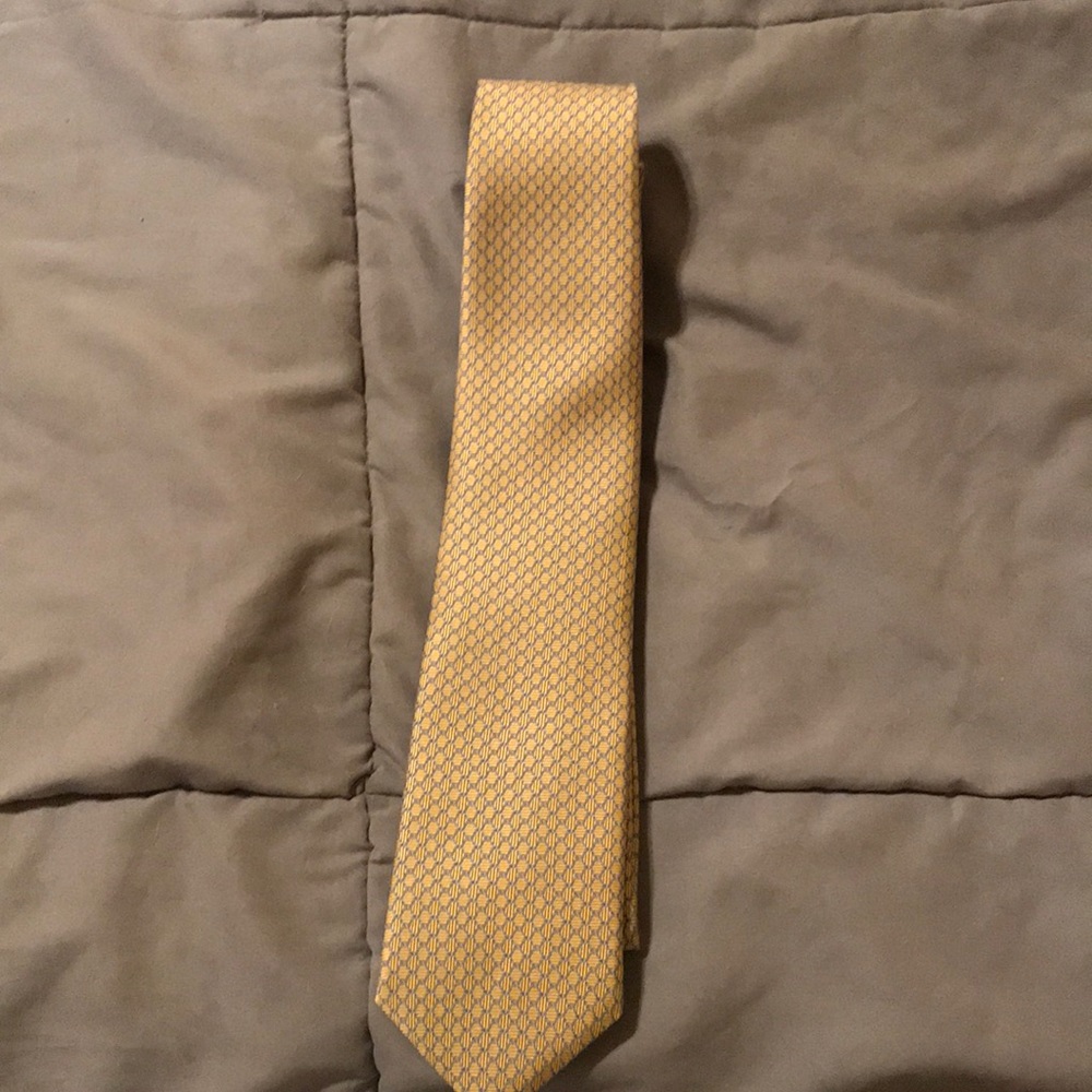 Brooks brothers tie